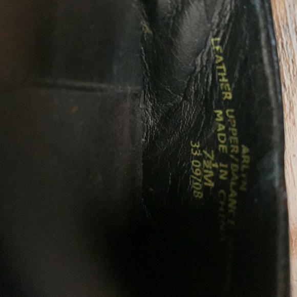 LIZ CLAIBORNE- brown leather upper slingback dress shoes 3” heels - Picture 11 of 12